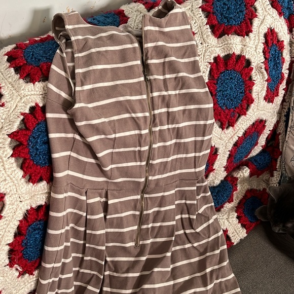 Loft mini dress, size medium - Picture 5 of 9